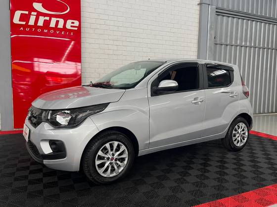 FIAT MOBI 1.0 EVO FLEX LIKE. MANUAL FIAT MOBI 1.0 EVO FLEX LIKE. MANUAL